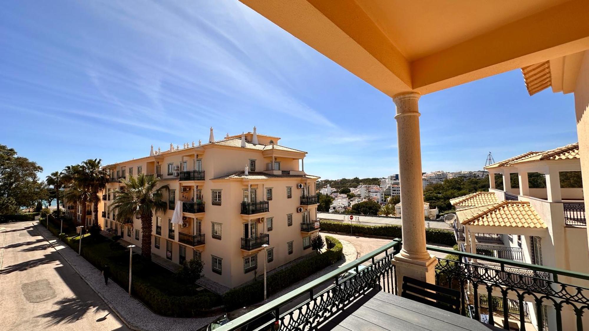 Bicos R By Check-in Portugal Apartamento